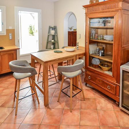 3 Bedroom Awesome Home In Chateuneuf De Gadagne Châteauneuf-de-Gadagne 外观 照片