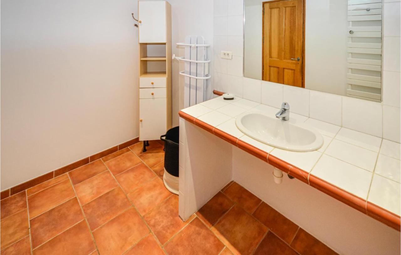 3 Bedroom Awesome Home In Chateuneuf De Gadagne Châteauneuf-de-Gadagne 外观 照片