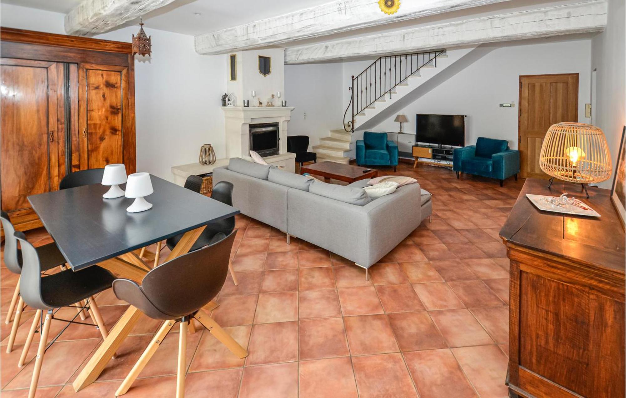 3 Bedroom Awesome Home In Chateuneuf De Gadagne Châteauneuf-de-Gadagne 外观 照片