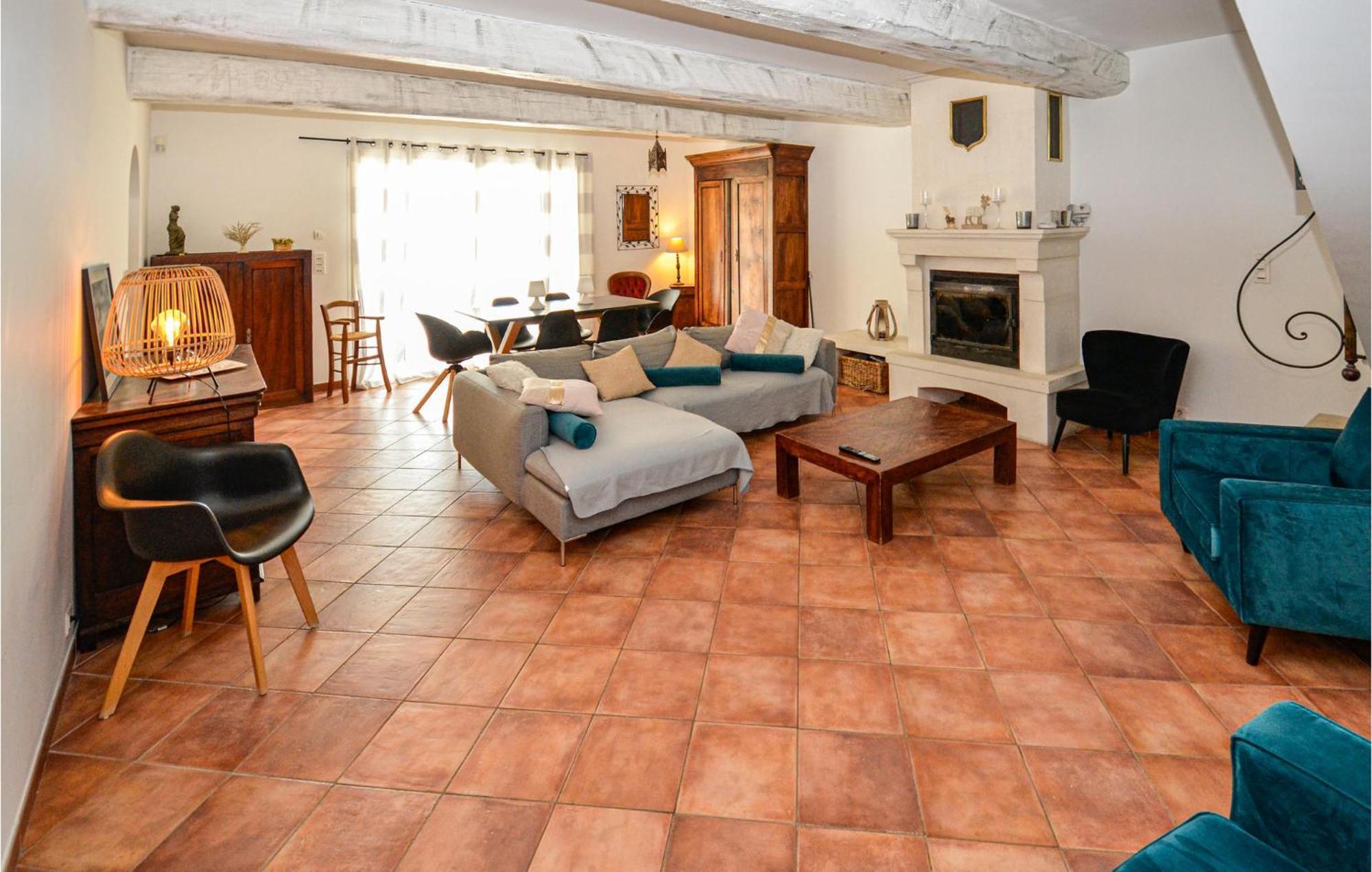 3 Bedroom Awesome Home In Chateuneuf De Gadagne Châteauneuf-de-Gadagne 外观 照片